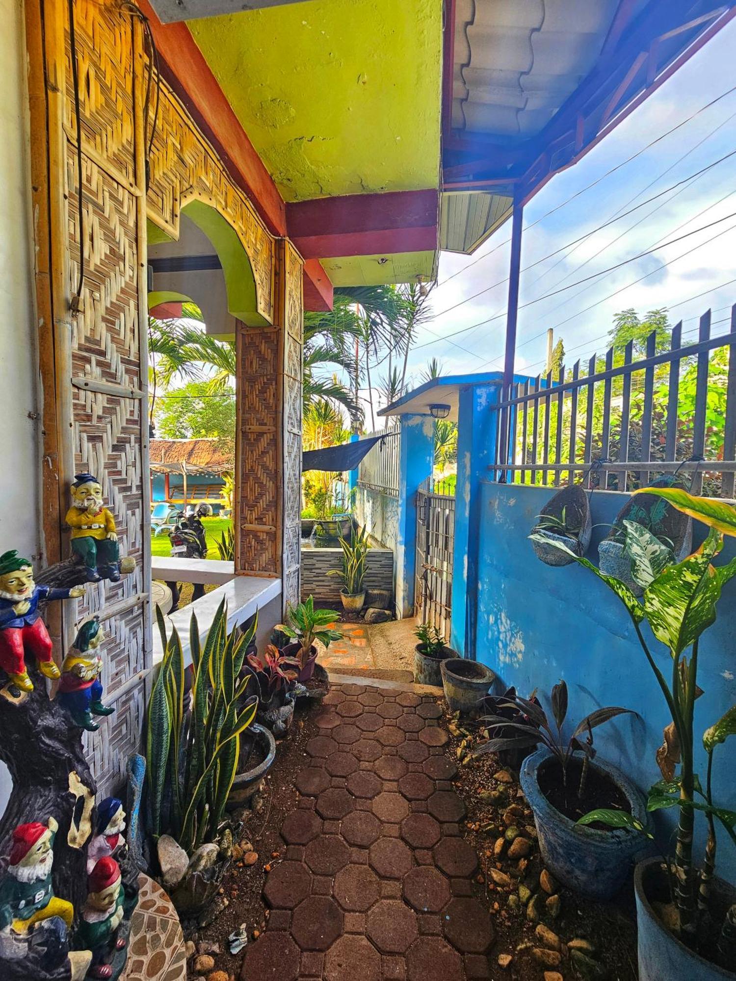 Bohol Sea Breeze Cottages And Resort Tawala  Екстер'єр фото