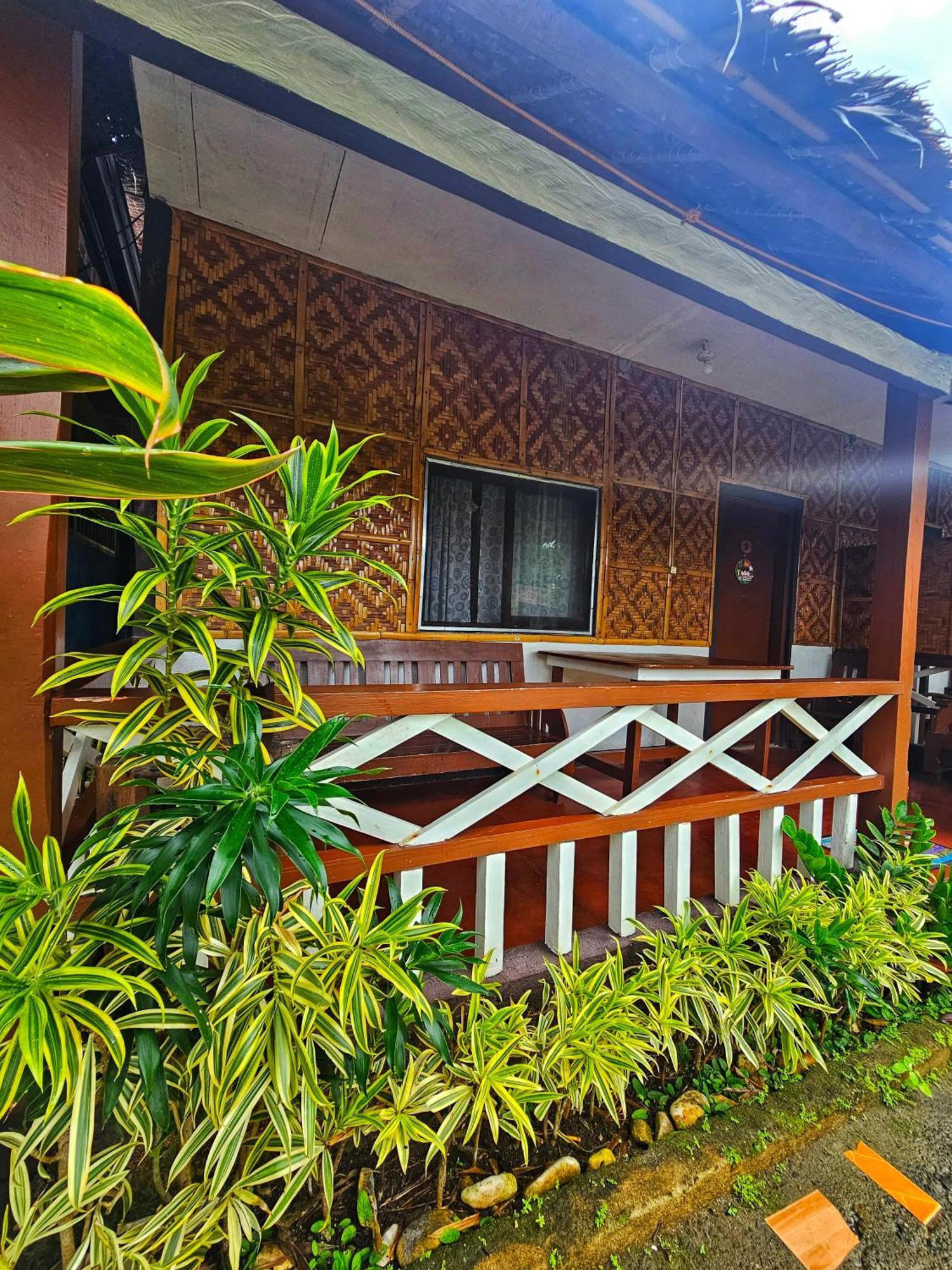 Bohol Sea Breeze Cottages And Resort Tawala  Екстер'єр фото