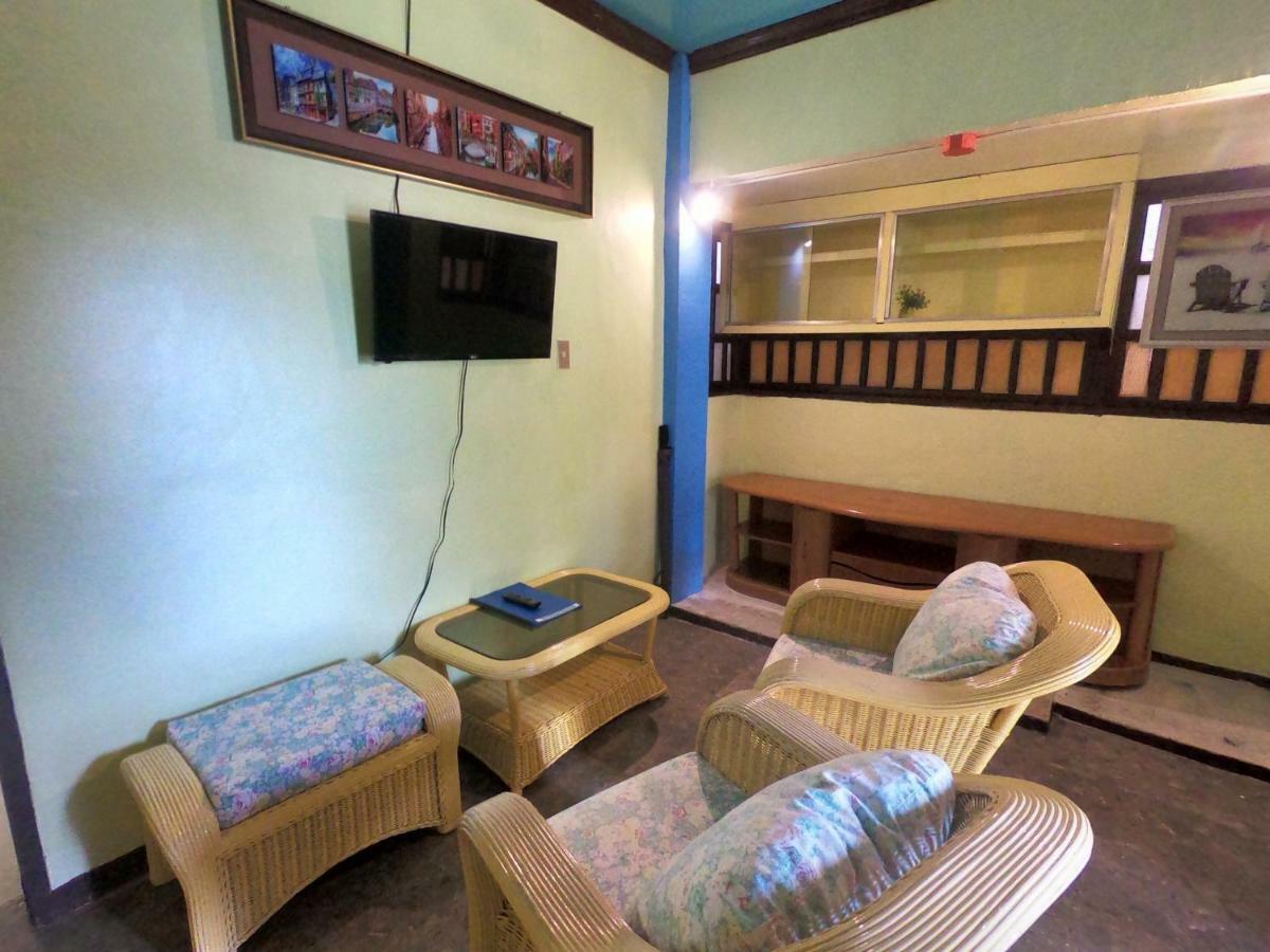 Bohol Sea Breeze Cottages And Resort Tawala  Екстер'єр фото